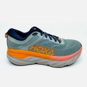 New Hoka One One Bondi 7 in Size 8 Wide